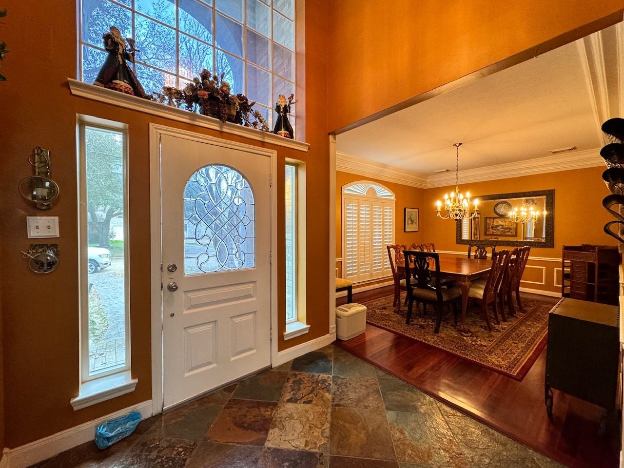 9303 Bent Spur Ln - Photo 4 of 36