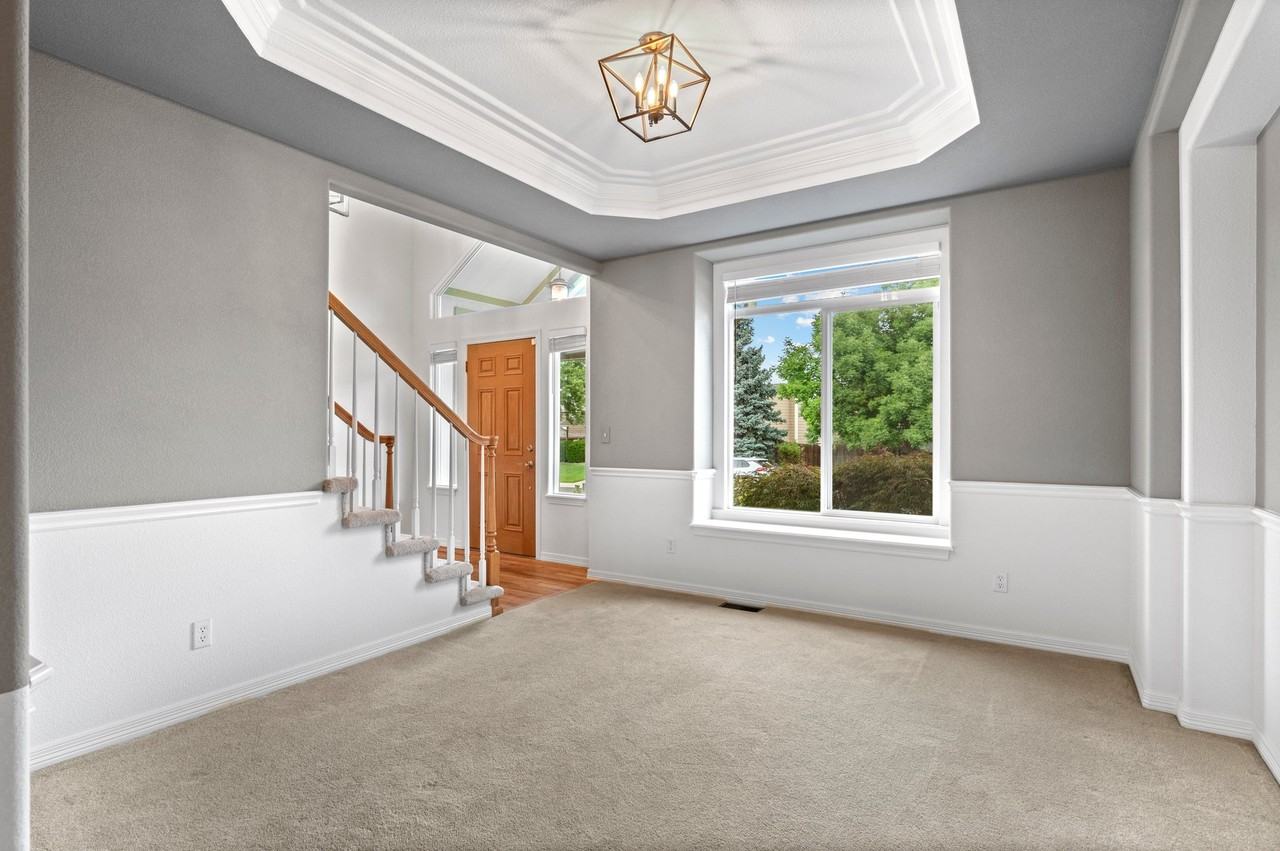 11625 Pine Grove Ln - Photo 6 of 39
