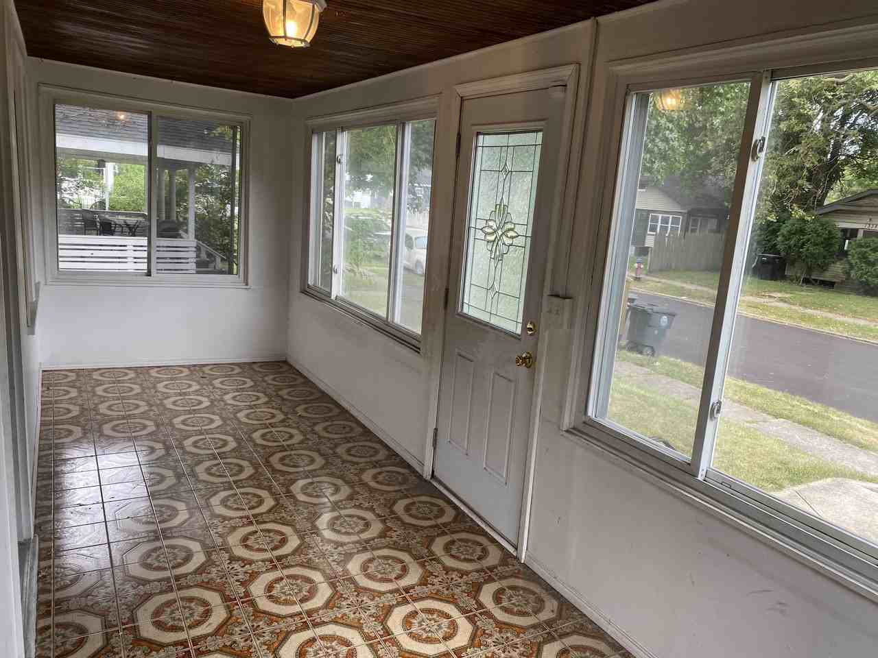 1333 Miner St #NA - Photo 2 of 7