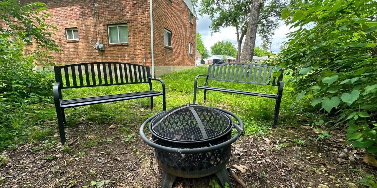 Case Court Apartments - Photo 2 of 3