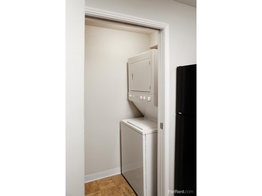 Avalon Redmond Place - Photo 3 of 20