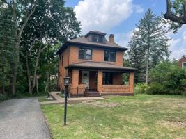 featured image of 369 Goldsmith Rd