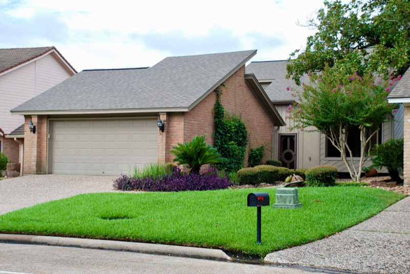 20204 Atascocita Shores Drive - Photo 2 of 26