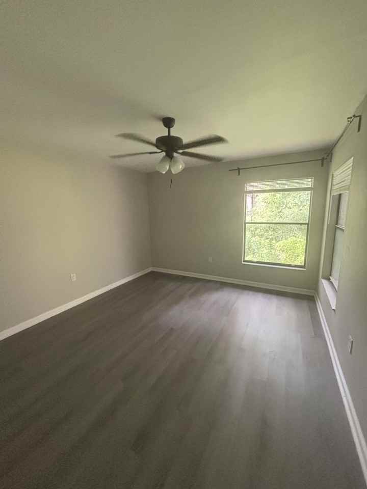 4730 Capri Pl - Photo 6 of 13
