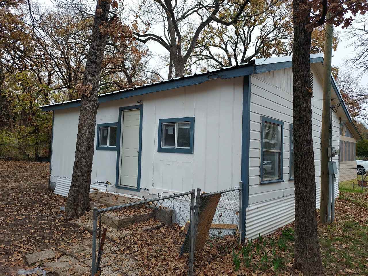 139 Arrowhead St #NA - Photo 5 of 19