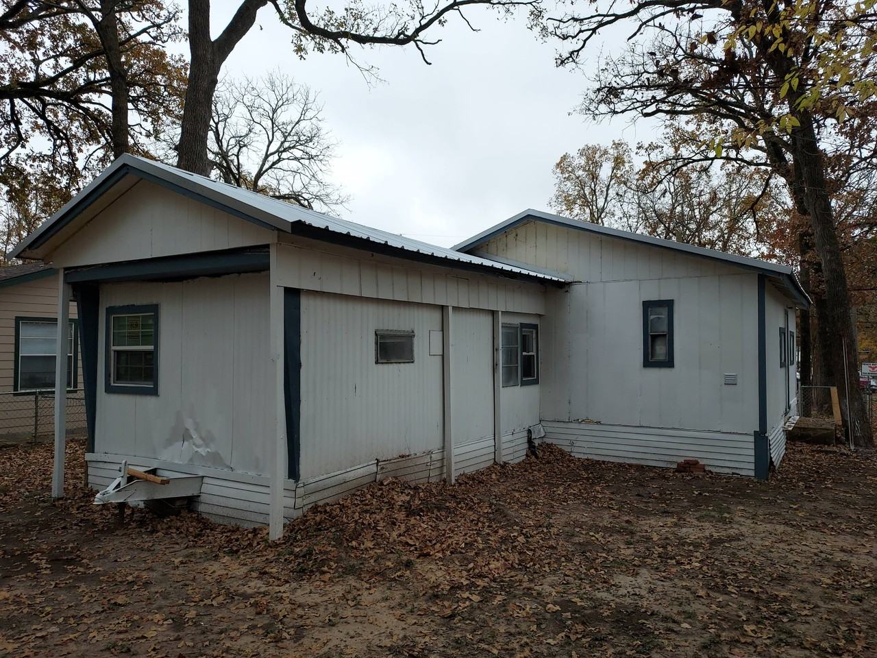 139 Arrowhead St #NA - Photo 6 of 19