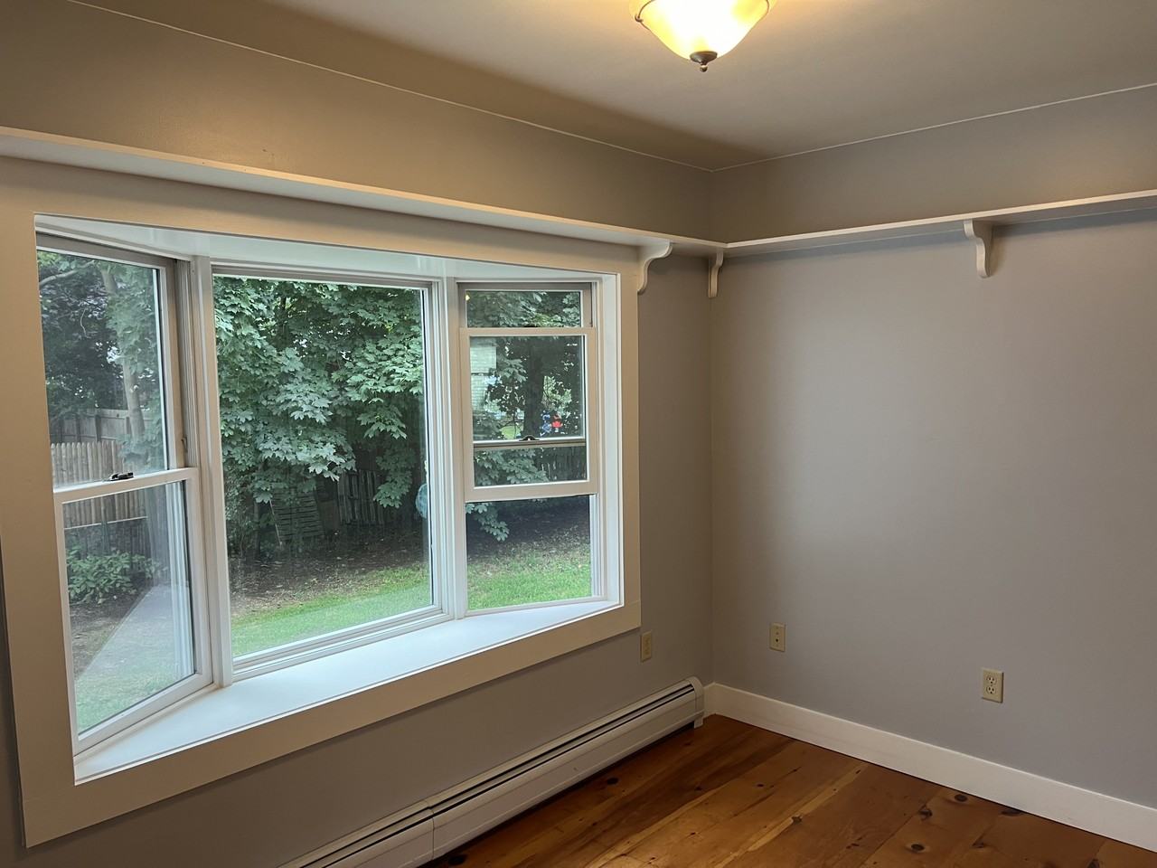 22 Fairview St #B - Photo 2 of 8