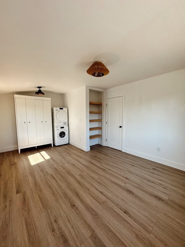 1500 N Johnson Rd #A - Photo 7 of 10