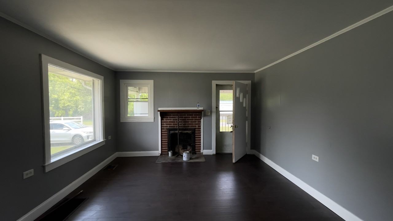 1101 Ward Pl #NA - Photo 3 of 13