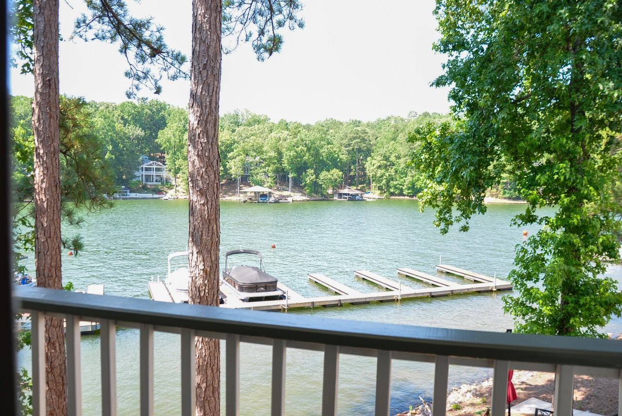 197 Sunset Point Dr #422 - Photo 2 of 18