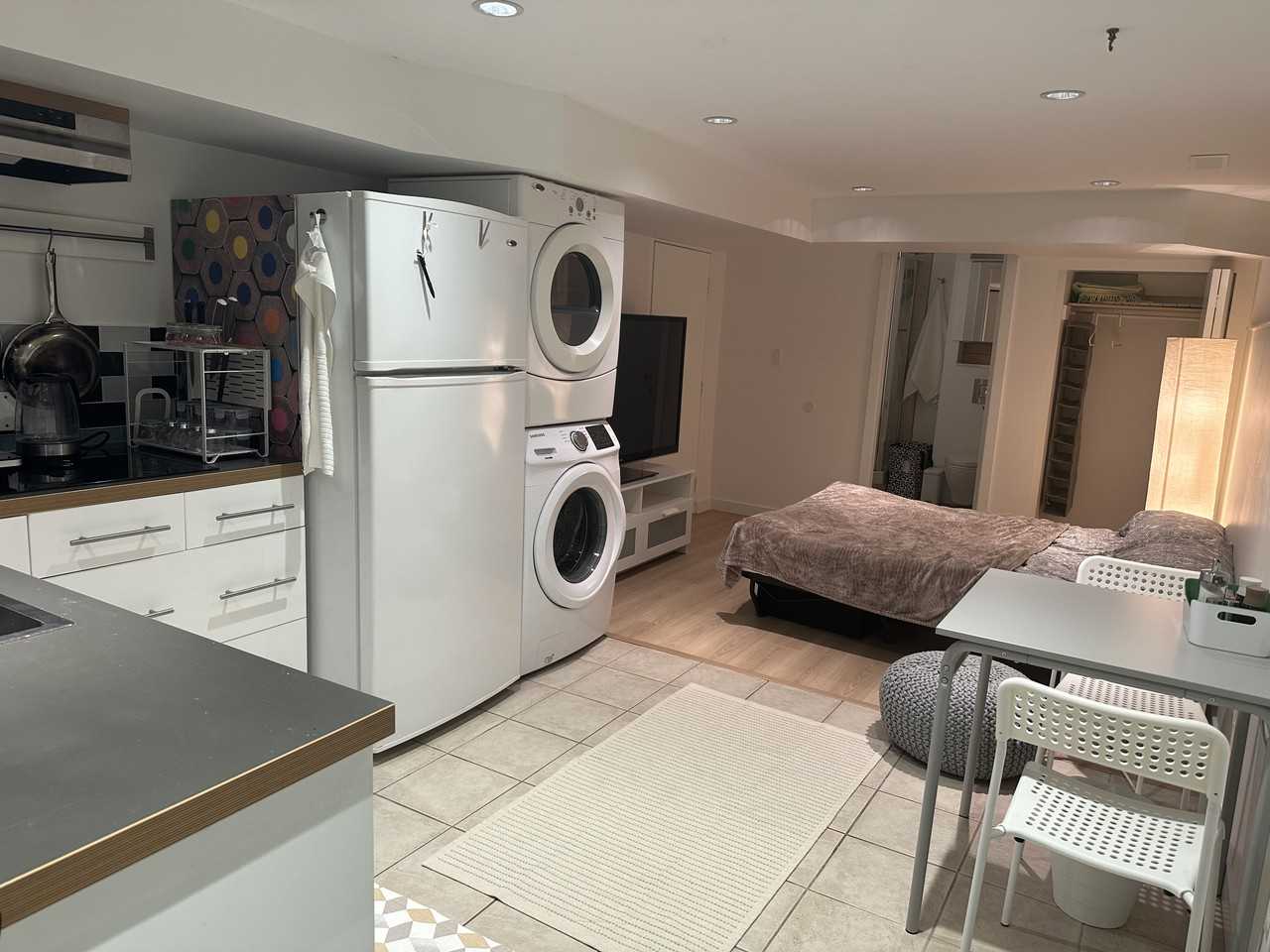 465 Newlands Road - Photo 2 of 7