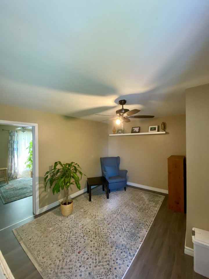157 Rue Laval - Photo 3 of 10