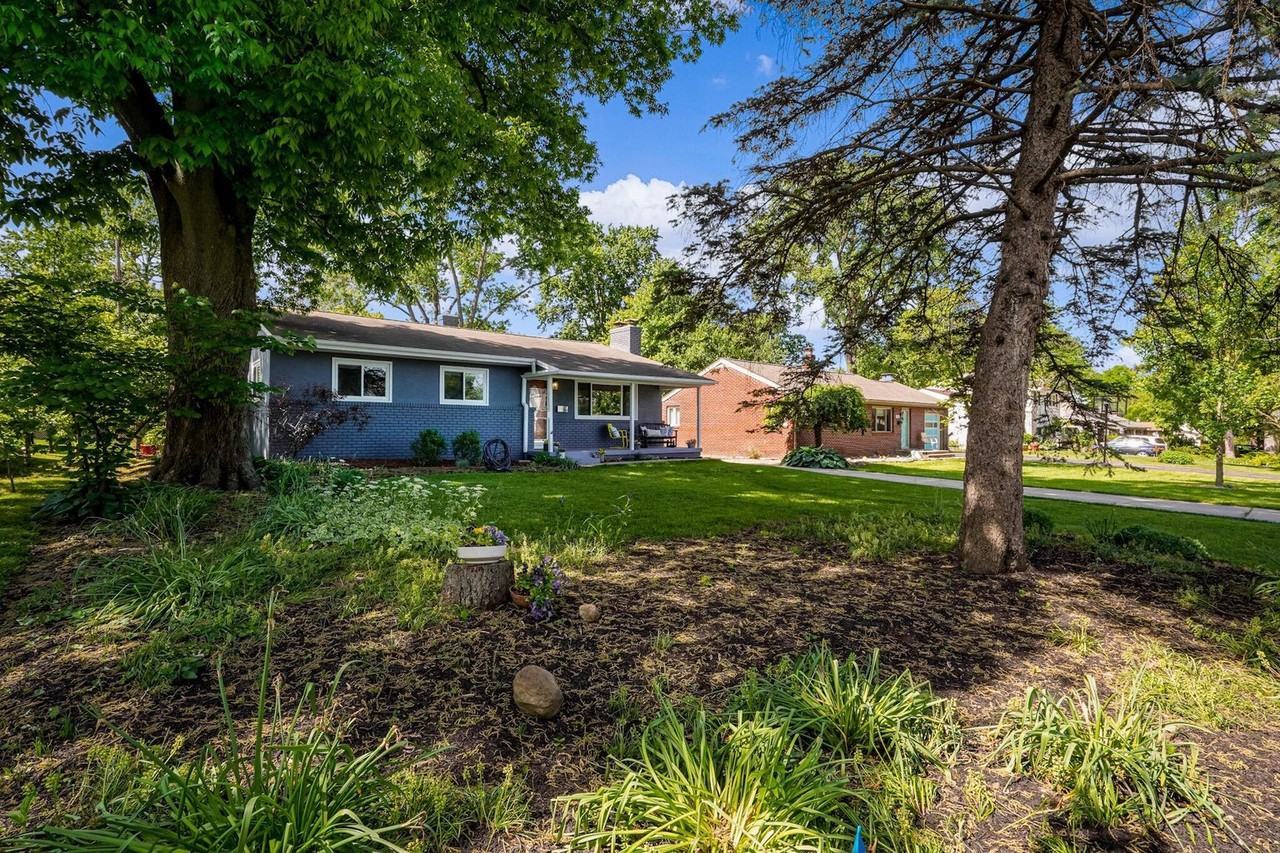 2695 Bristol Rd - Photo 2 of 16