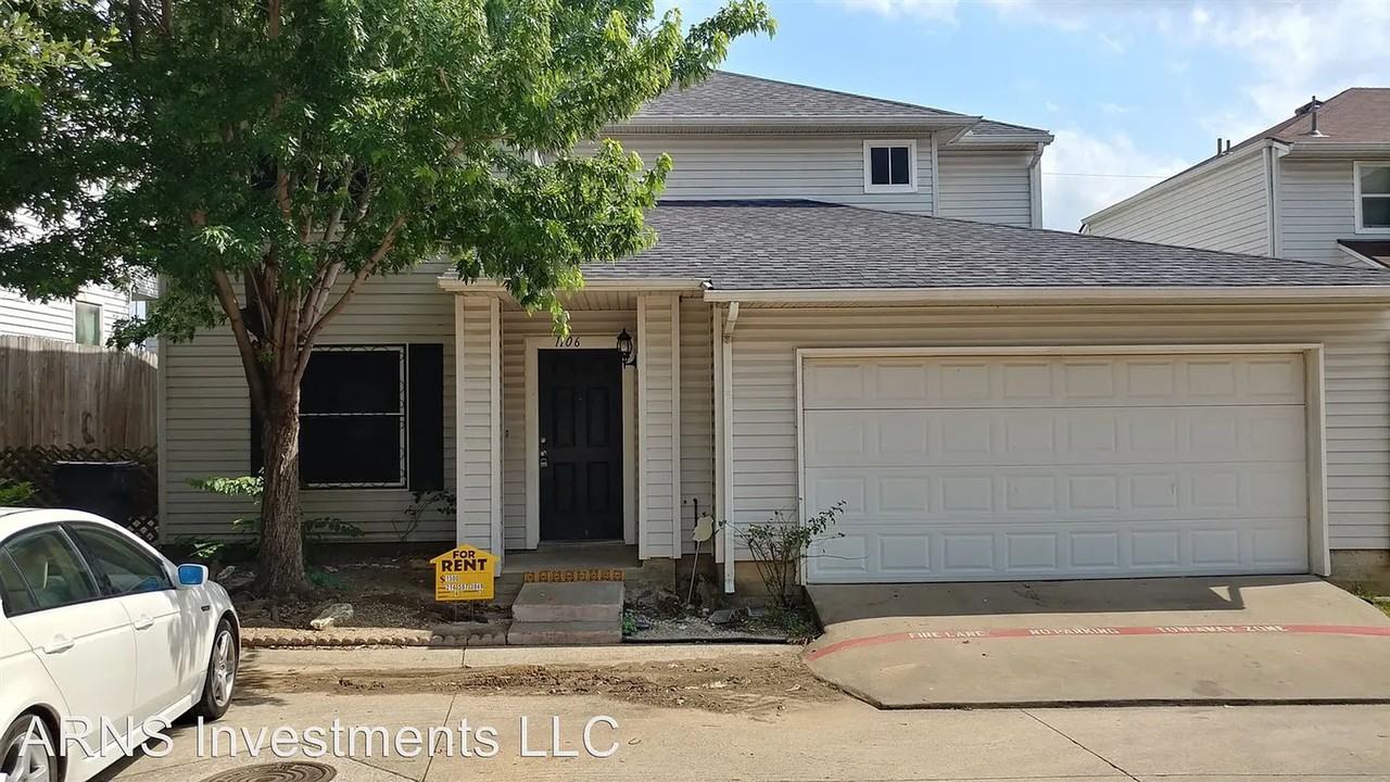 1106 Nueva Leon Plz - Photo 2 of 26