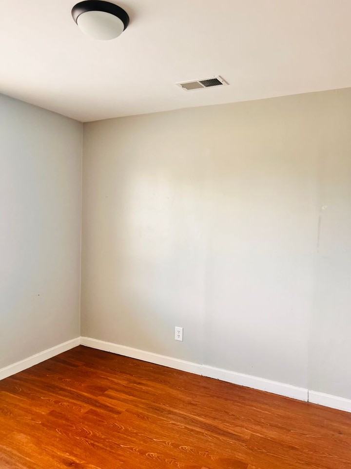 901 Central Dr - Photo 7 of 25