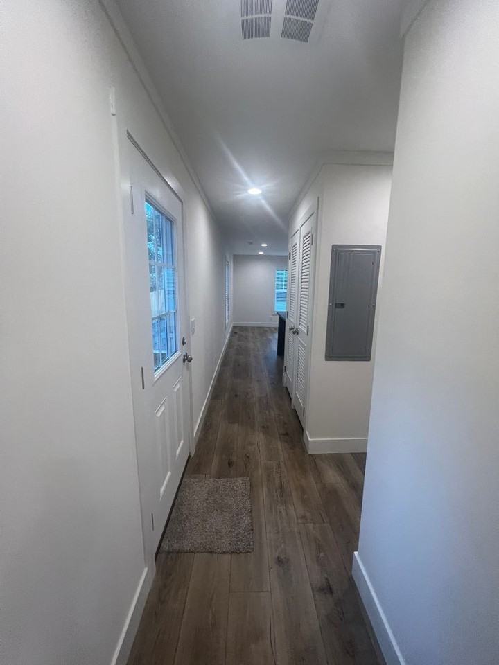1147 French Rd - Photo 7 of 15