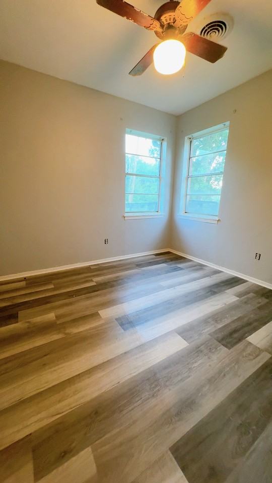 1015 19th Street Southwest - Photo 2 of 8