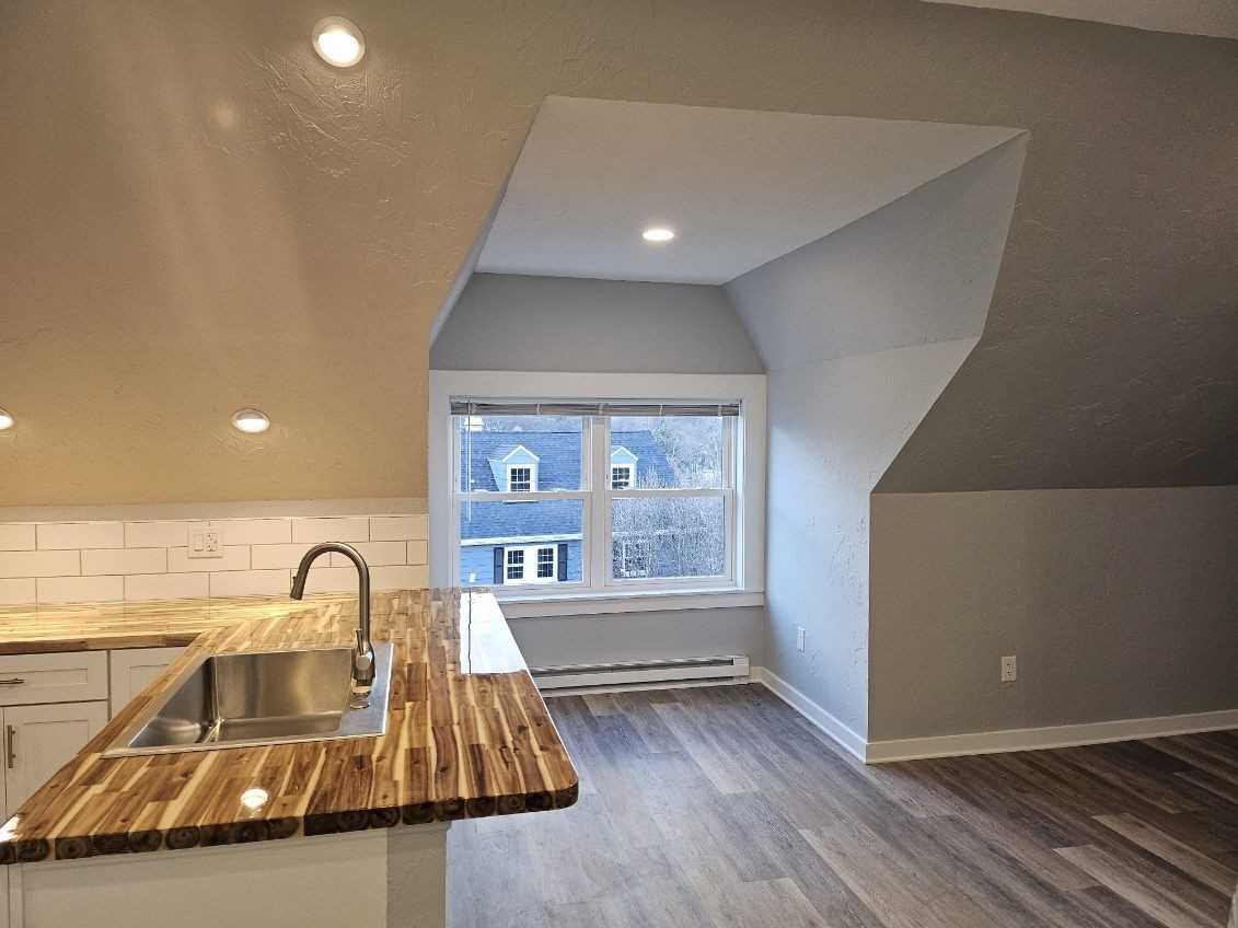 40 Park St #3 - Photo 7 of 8