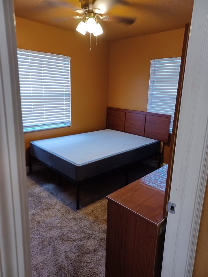 3404 Newtown Blvd - Photo 2 of 5