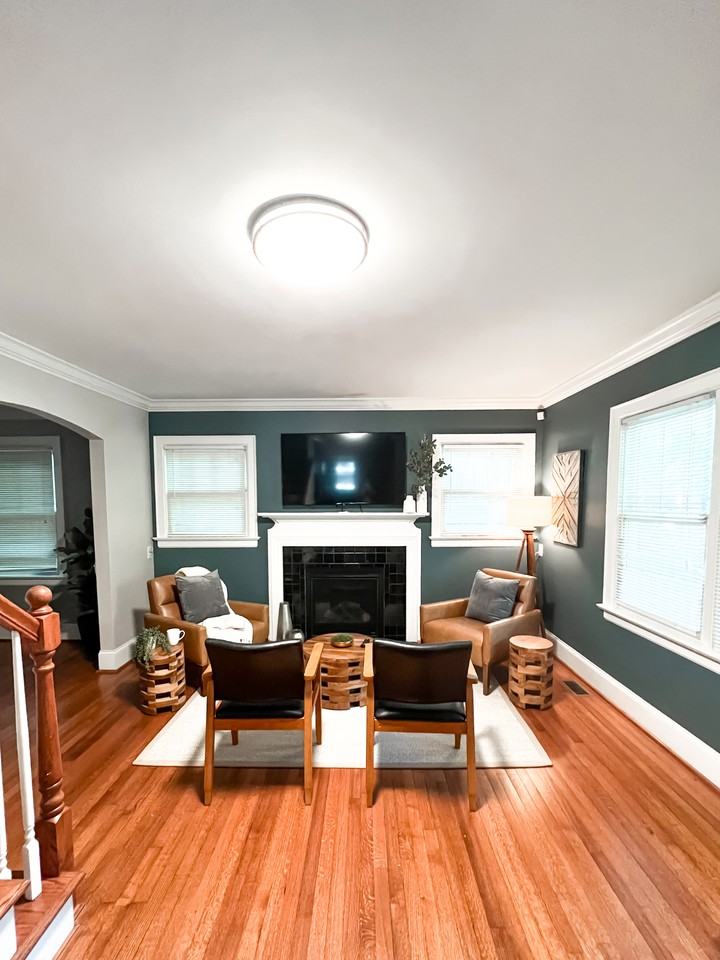 2039 Shenandoah Ave #NA - Photo 3 of 39