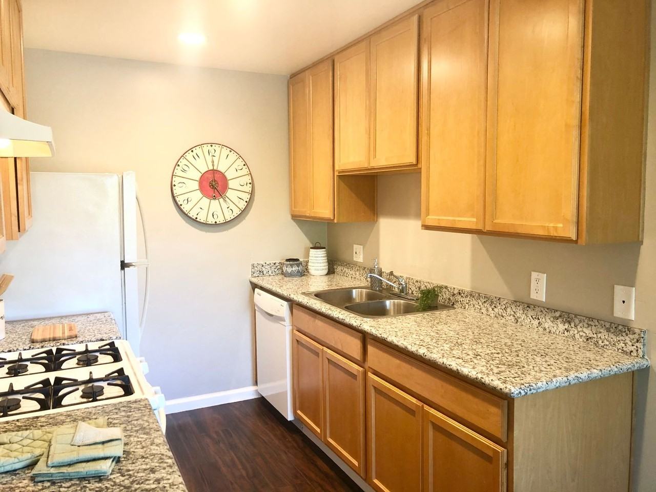 2006 S Cirby Way #4 - Photo 3 of 13