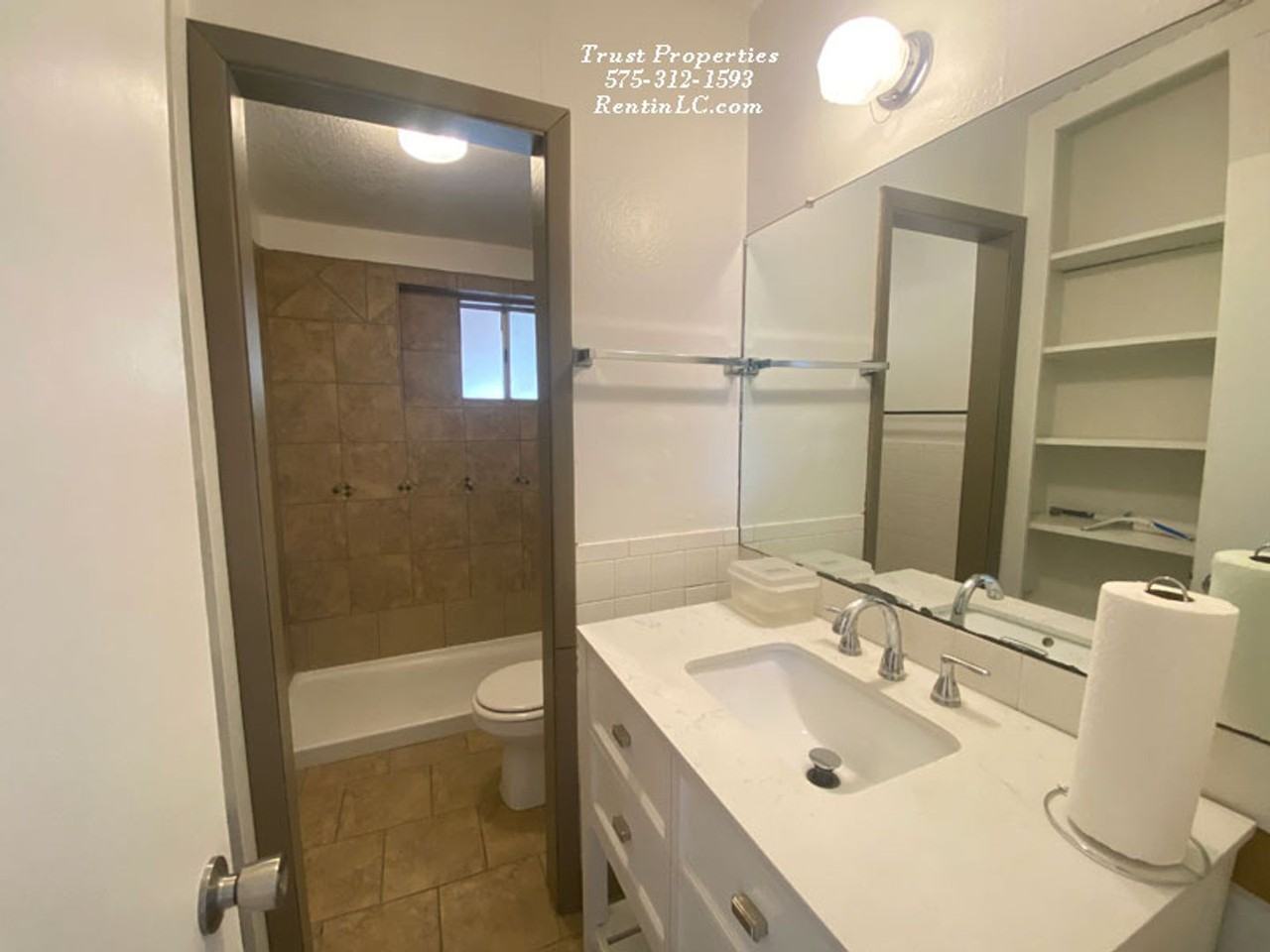 1835 Paxton St - Photo 4 of 9