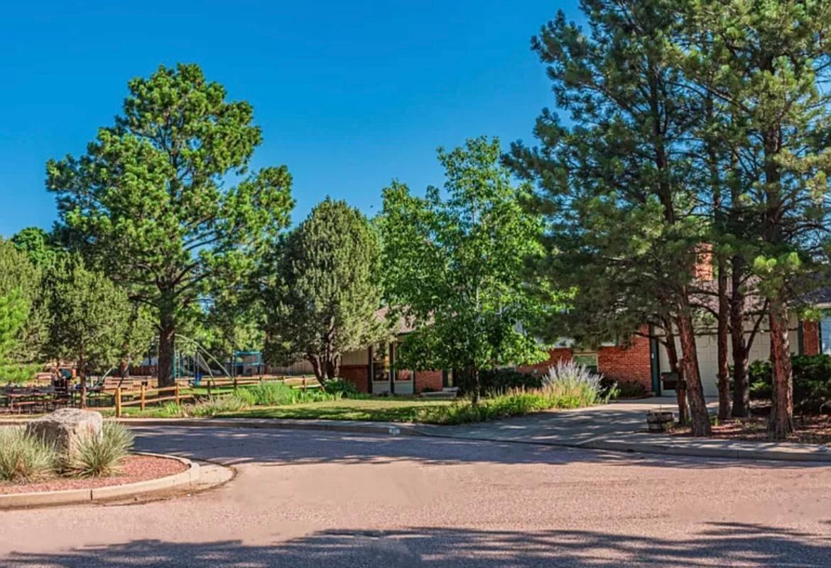 97 Raven Hills Ct - Photo 2 of 23