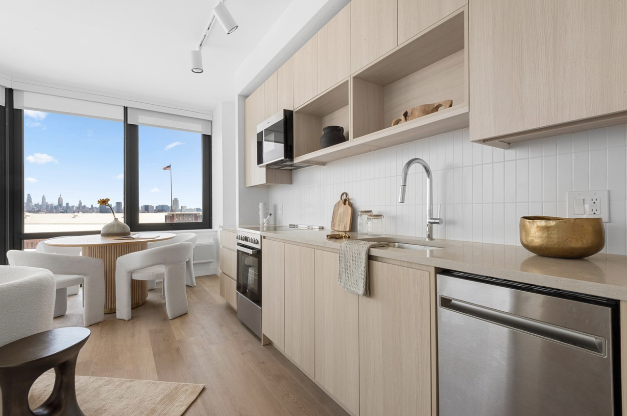 55 Orchard St #405 - Photo 2 of 16