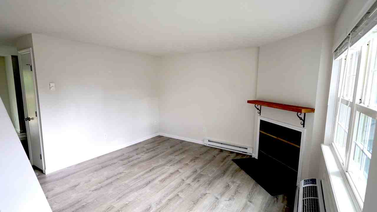 64 Crystal Ln #A - Photo 2 of 31