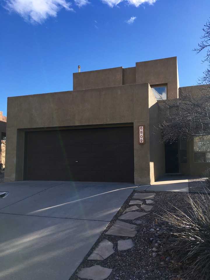 6809 Calle Elena Ne #NA - Photo 3 of 29