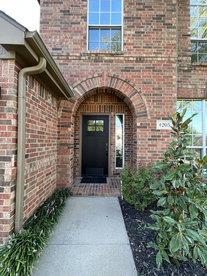 4205 Sharondale Dr #NA - Photo 2 of 33