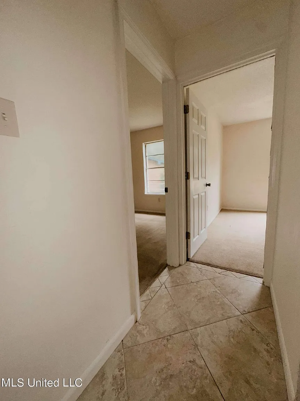 2231 Springwood Rd - Photo 2 of 11