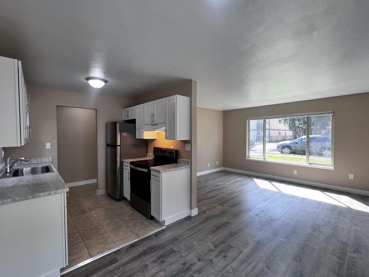 1908 Dorothy Ave - Photo 3 of 26