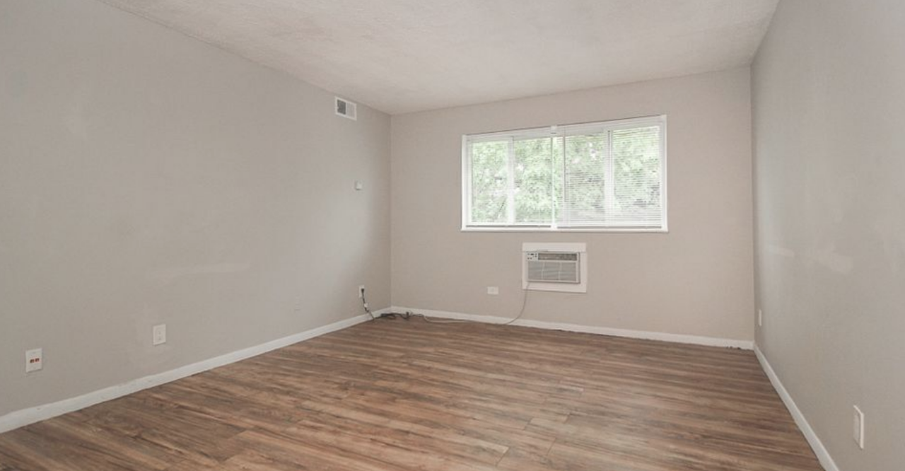 14918 Milverton Road - Photo 5 of 6