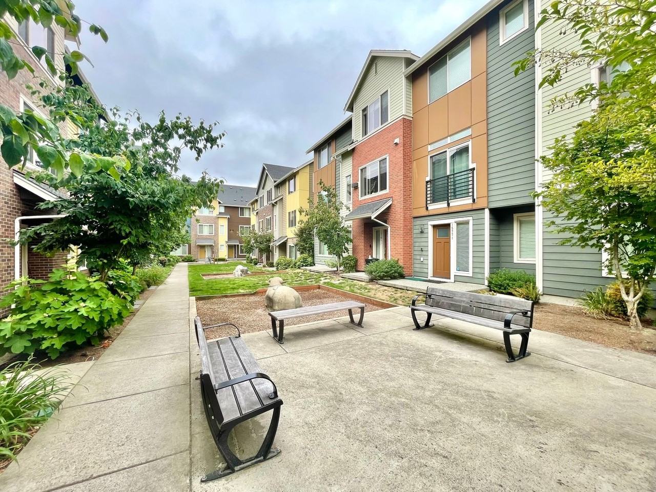 15731 Ne 14th Rte - Photo 2 of 23