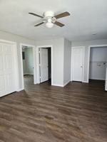 featured image of 204 W 4th St #D