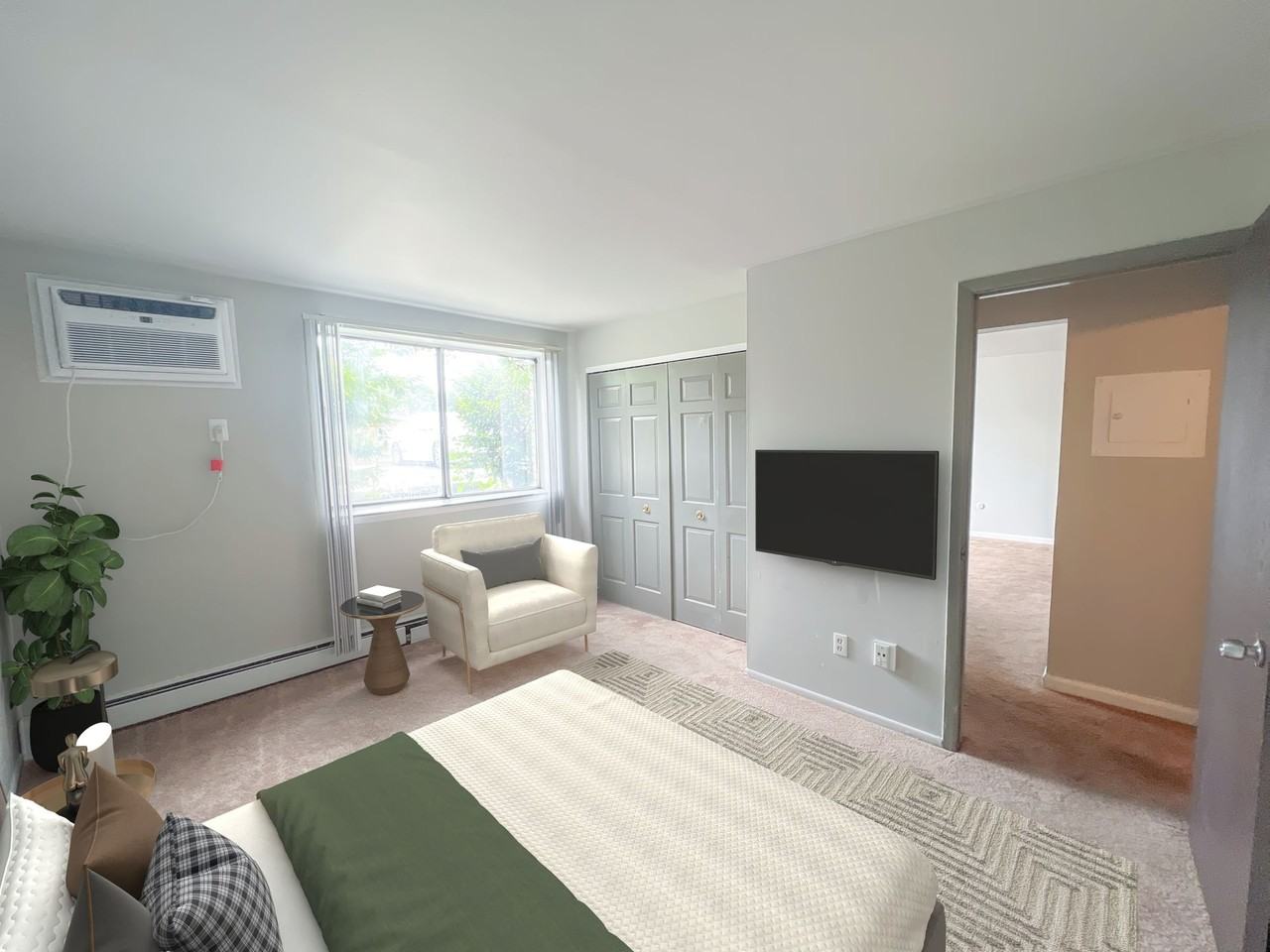 Stacey Ann Apartments - Photo 4 of 6