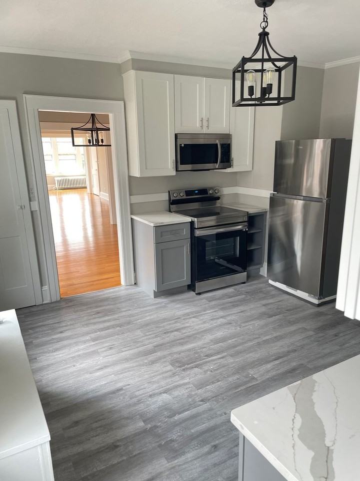 72 Bretton Rd - Photo 4 of 23