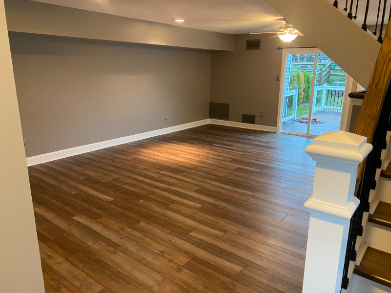 1516 Russett Dr - Photo 2 of 16