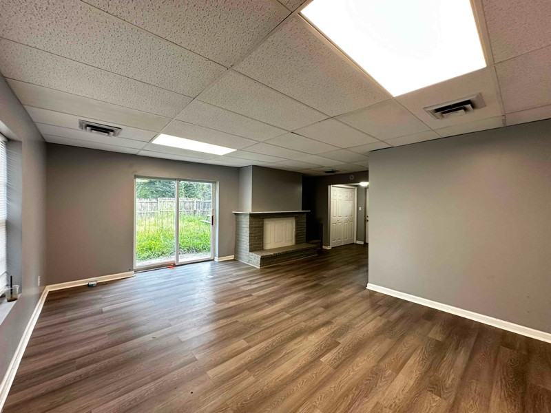 198 Salem Dr - Photo 2 of 7