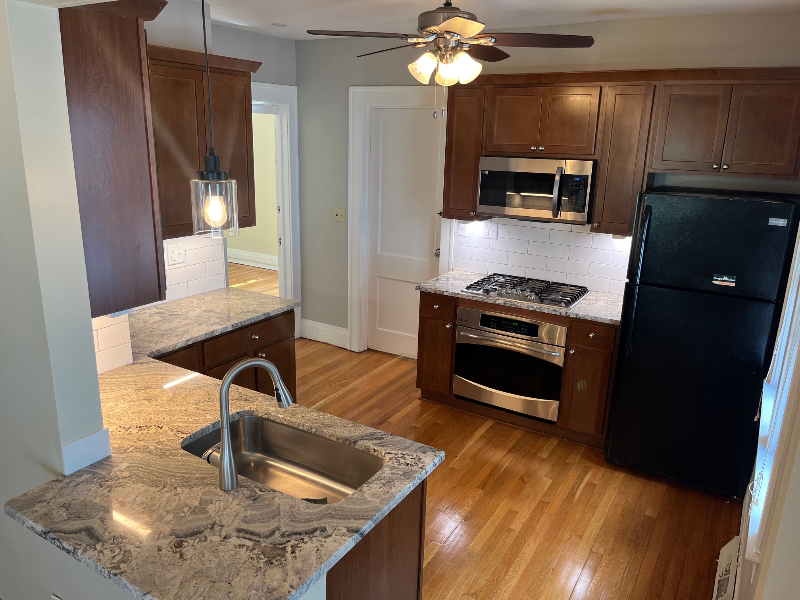 256 Buckingham Ave #256 - Photo 2 of 19