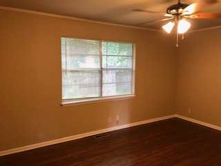 1631 E 56th Ct - Photo 3 of 18