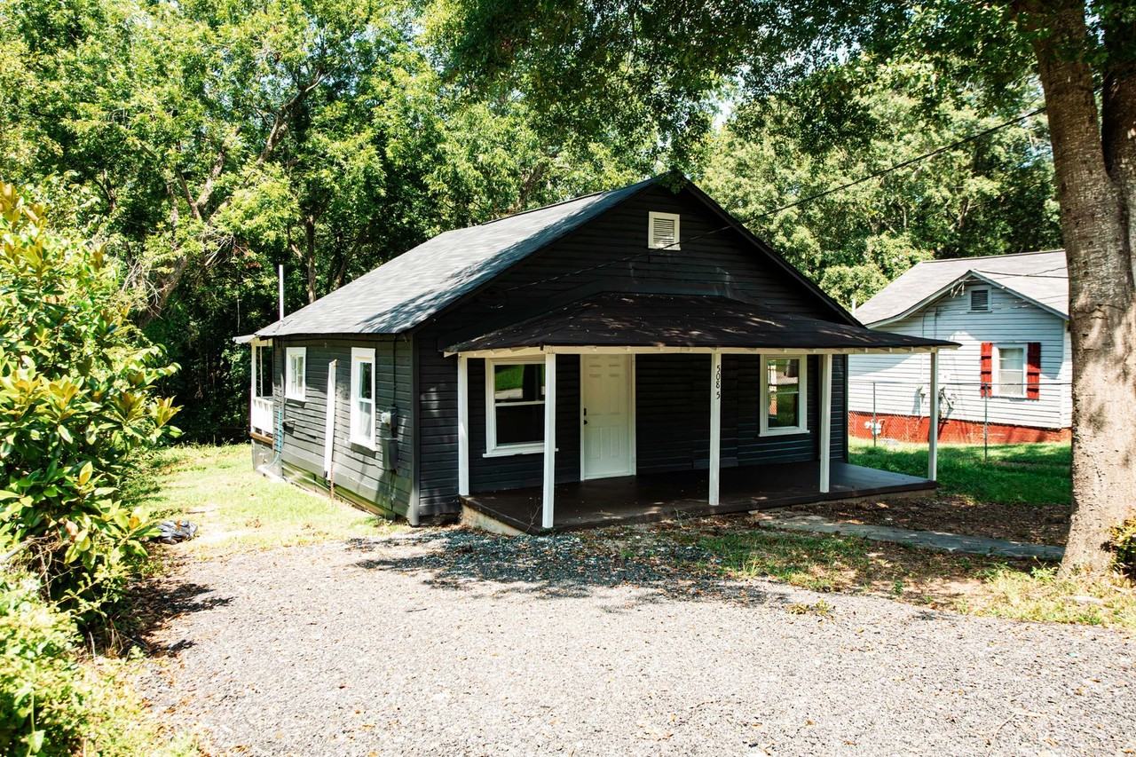 508 1/2 Everette St - Photo 2 of 10