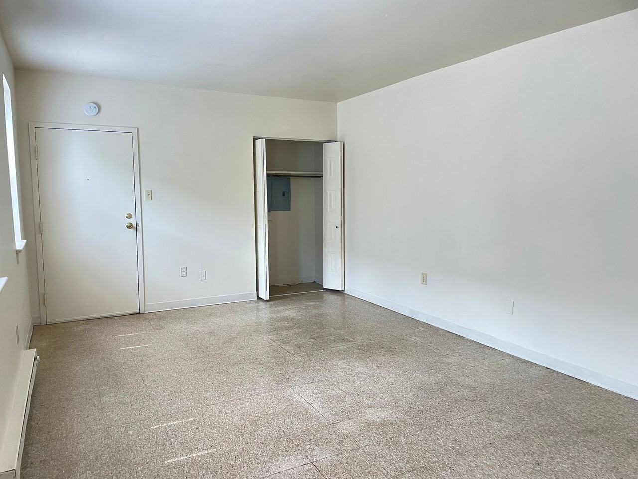 146 Locust St. - Photo 3 of 9