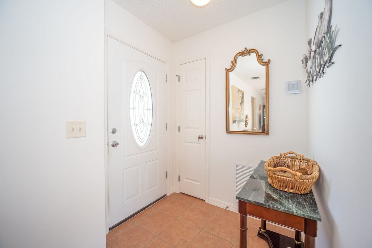 8866 Se 168th Tailfer St - Photo 2 of 19