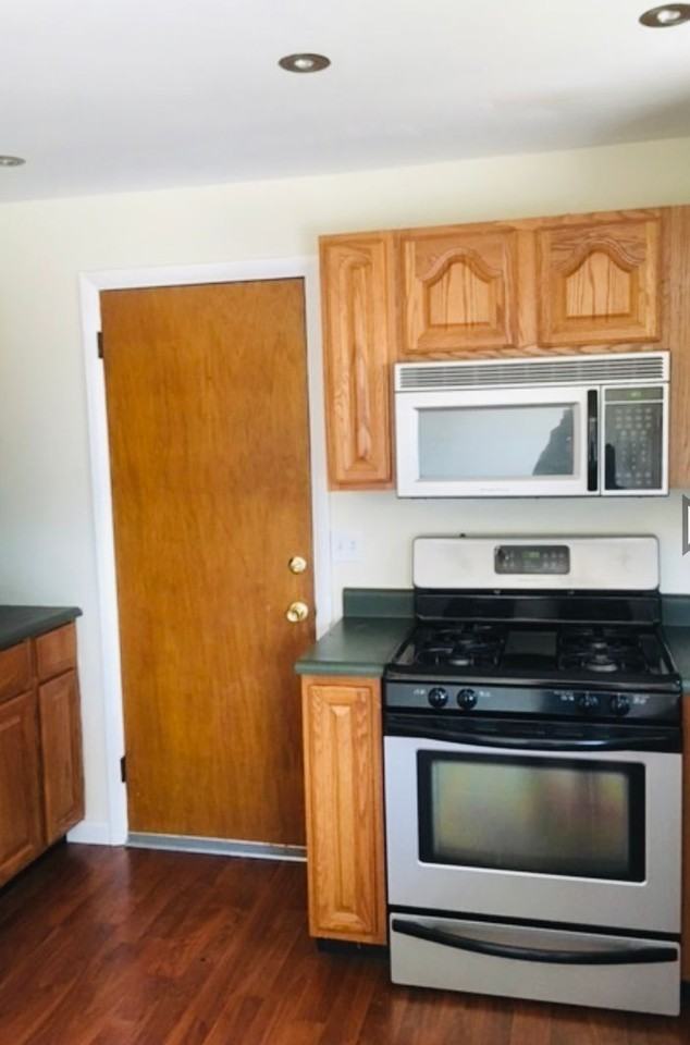 2875 Cambridge Rd - Photo 4 of 9