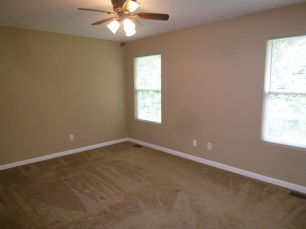 7990 E Audrey Ave - Photo 4 of 11
