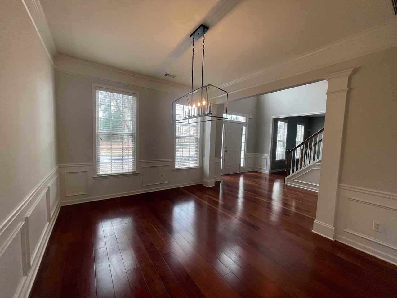 11310 Crossington Rd - Photo 6 of 30