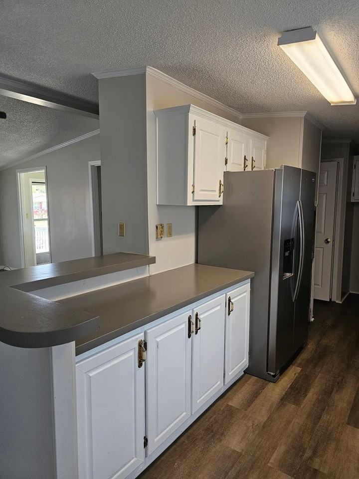 68 Constitution Way - Photo 6 of 17