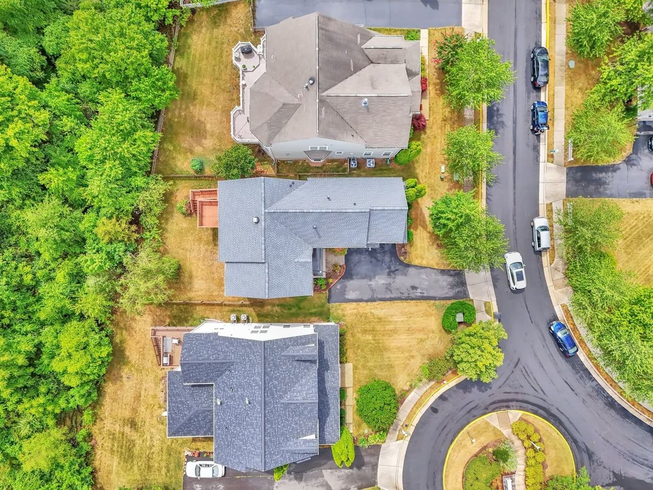 43319 Columbus St - Photo 3 of 31